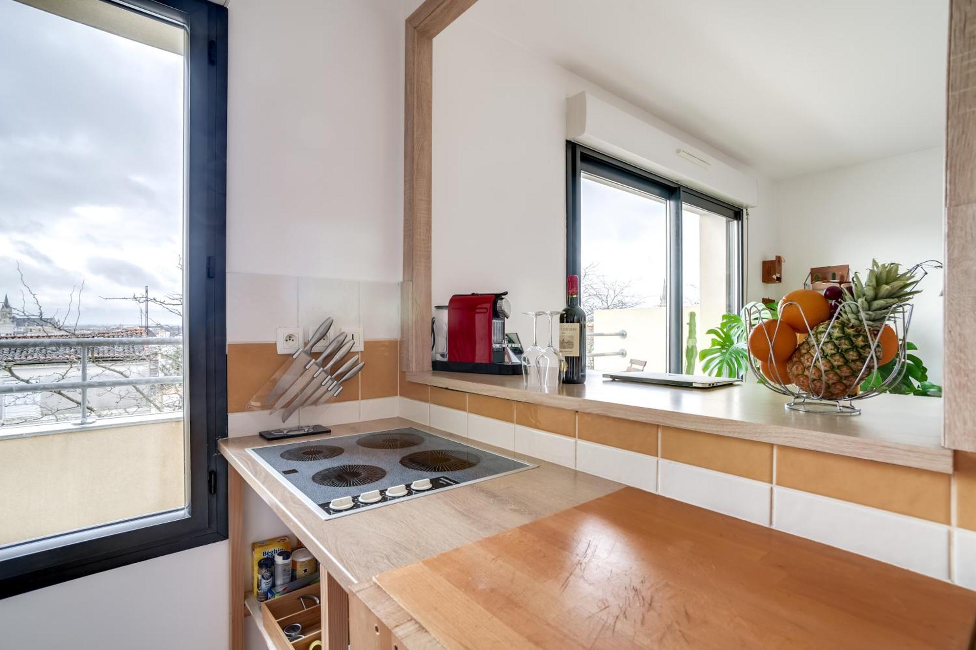 Votre Escale - Le Petit Montmartre Apartment Niort Exterior photo